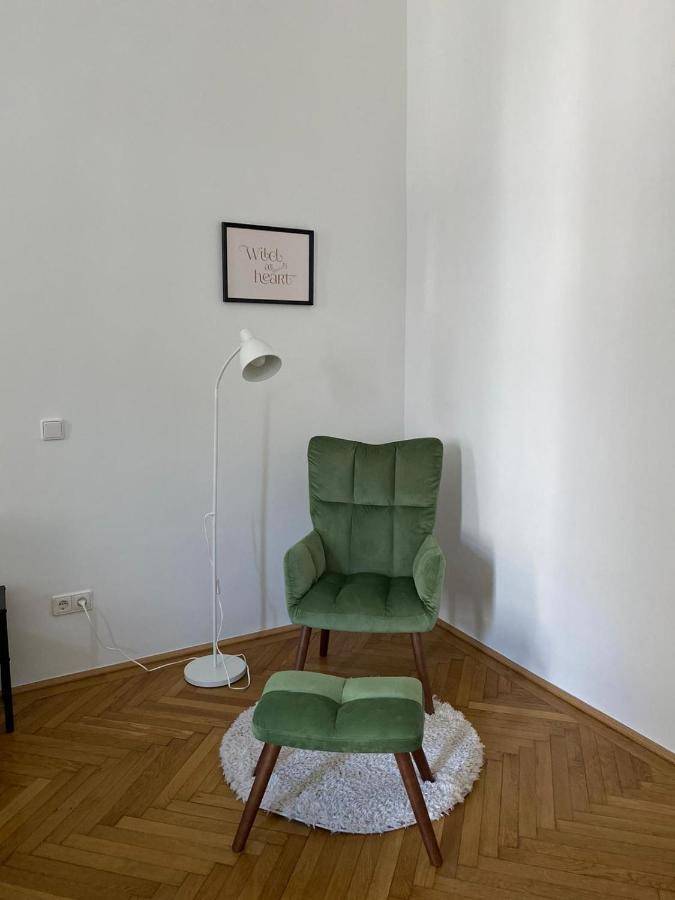 Central Two Bedroom Apartment Viena Exterior foto
