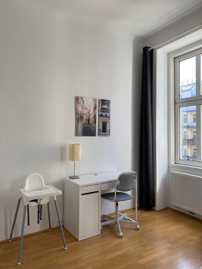 Central Two Bedroom Apartment Viena Exterior foto